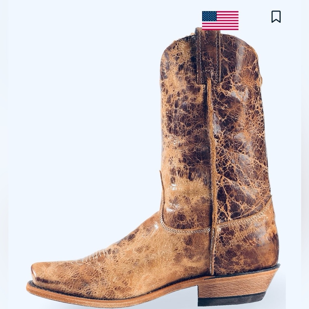 Justin Men’s LIKE NEW square toe distressed Bent Rail boots; retailed at $250 - Picture 5 of 13